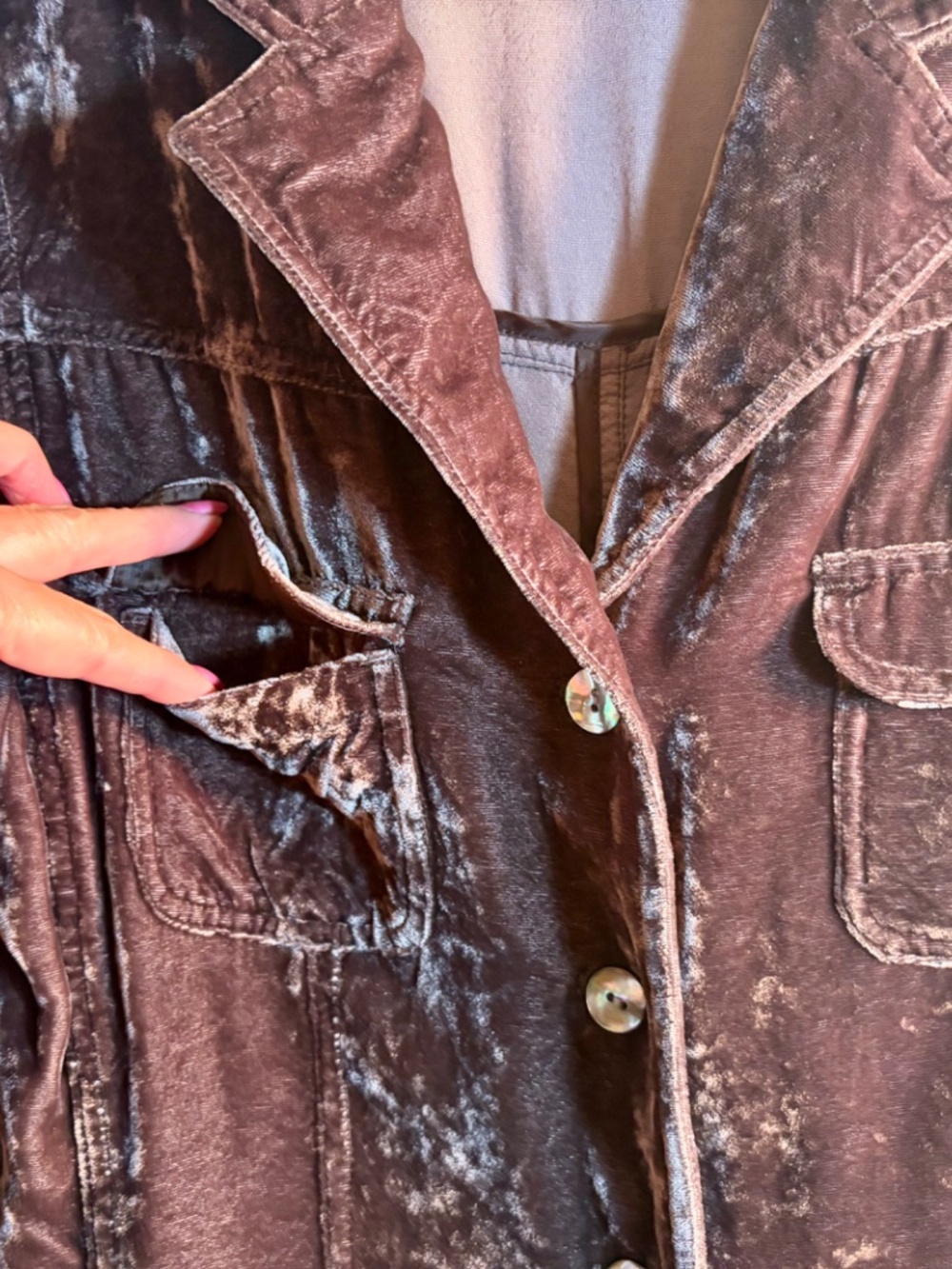 J. Jill Crushed Velvet Shimmery Blazer - Picture 4 of 9